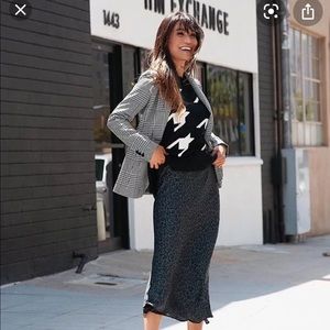 Banana Republic ❤️ Houndstooth Petite Blazer